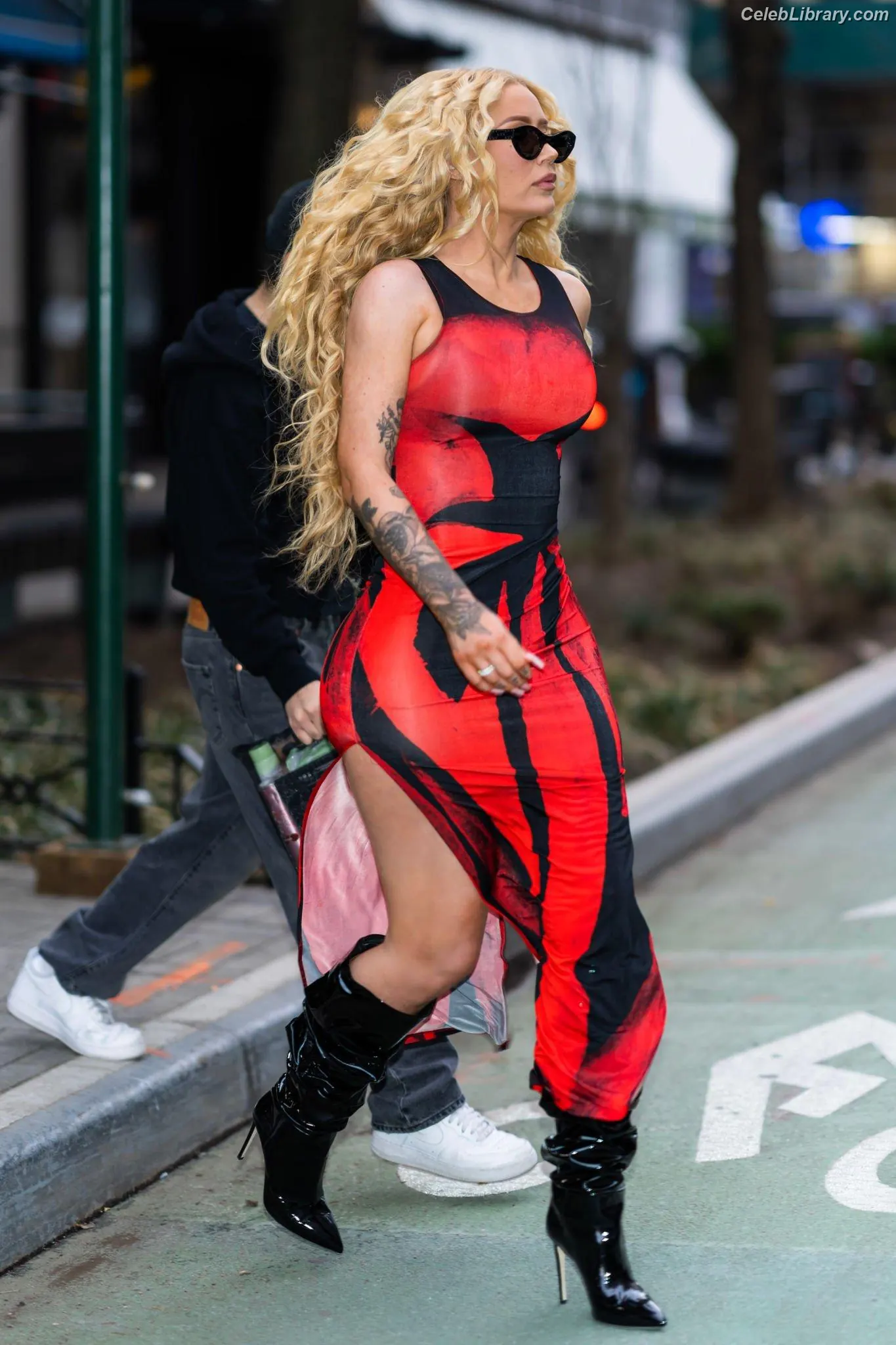 Iggy Azalea photo 22 of 768