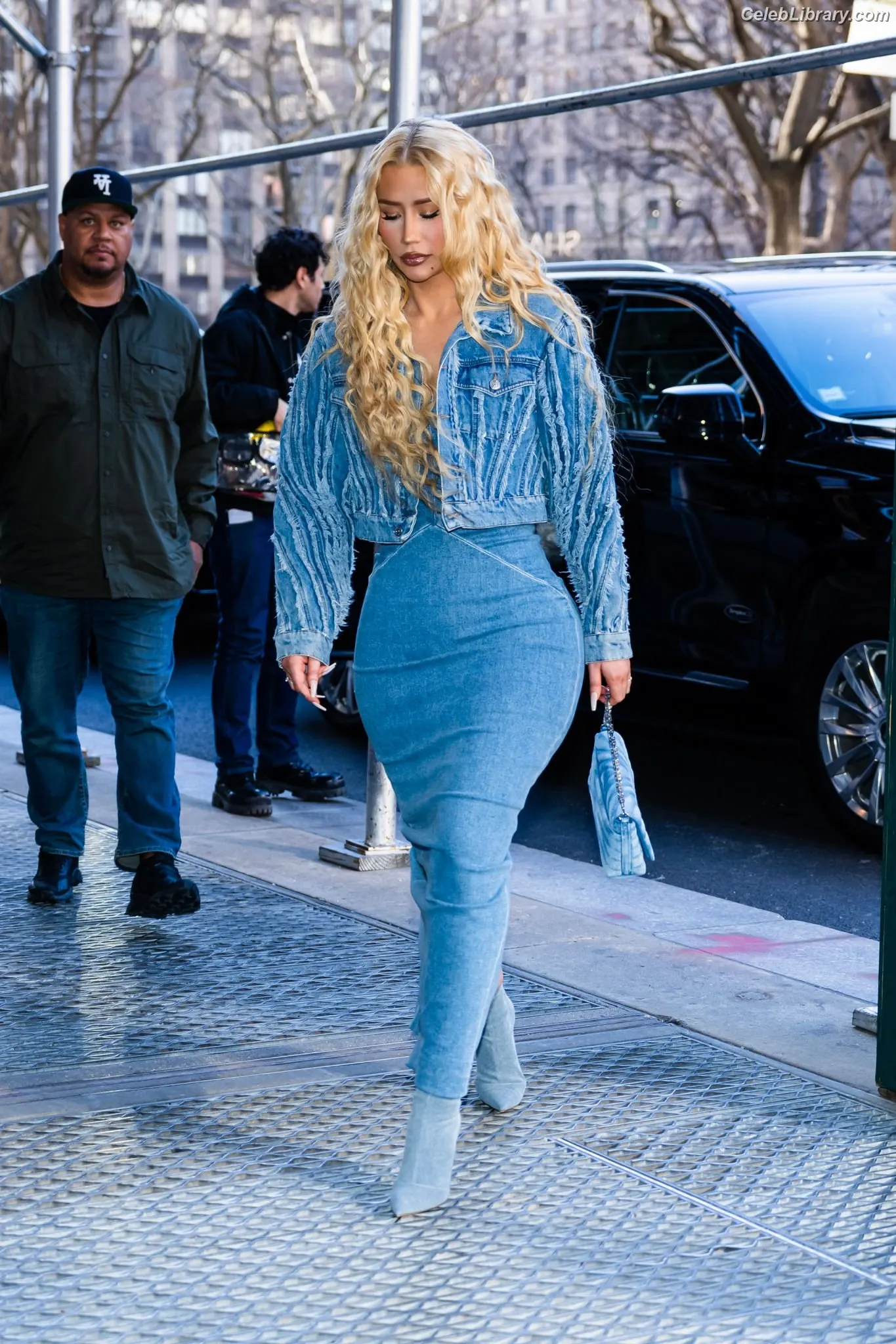 Iggy Azalea photo 12 of 768
