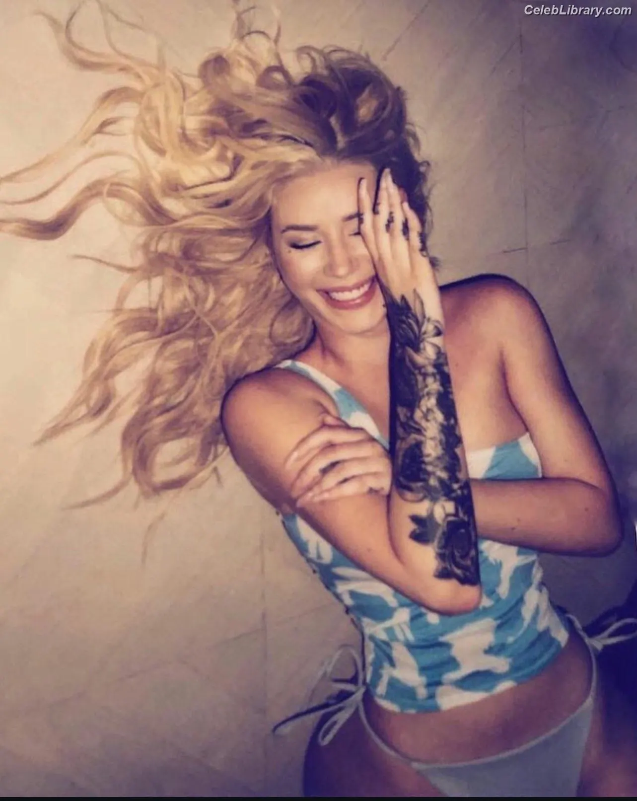 Iggy Azalea photo 6 of 768