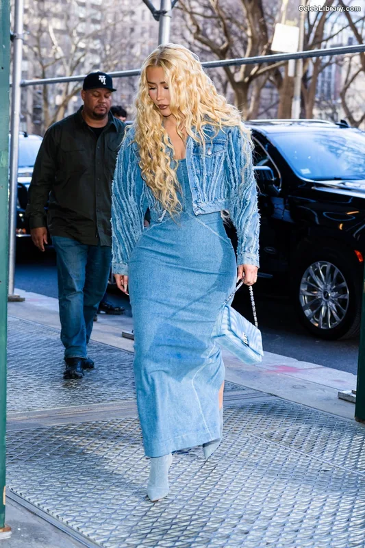 Iggy Azalea photo 9 of 757