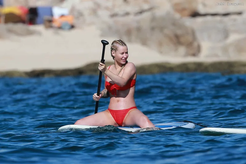 Iggy Azalea photo 13 of 757