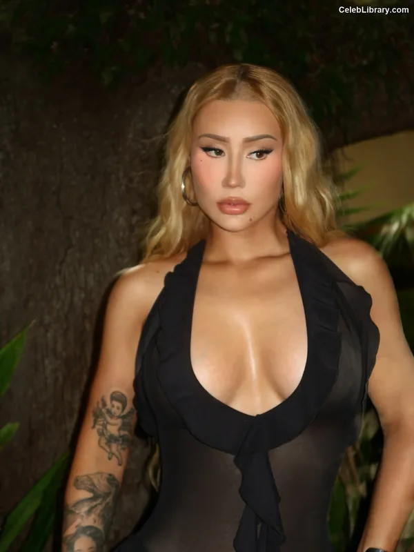 Iggy Azalea photo 13 of 757