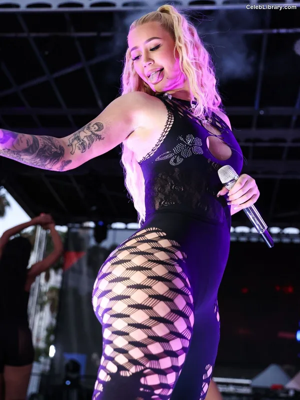 Iggy Azalea photo 7 of 757