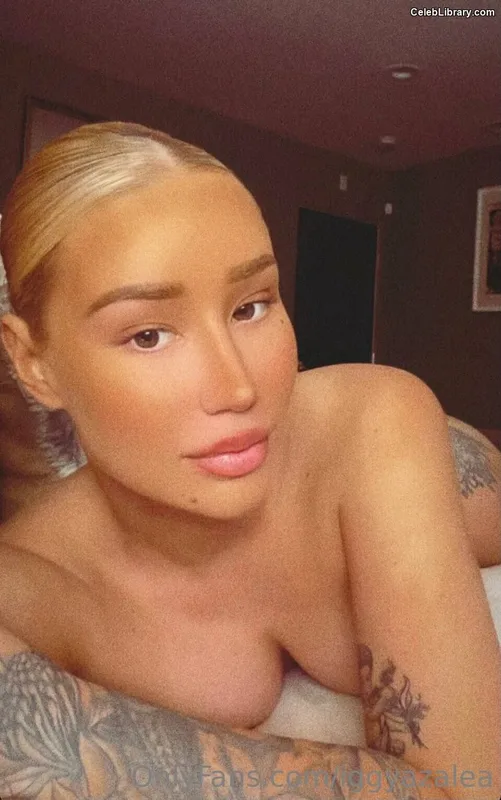 Iggy Azalea photo 10 of 757