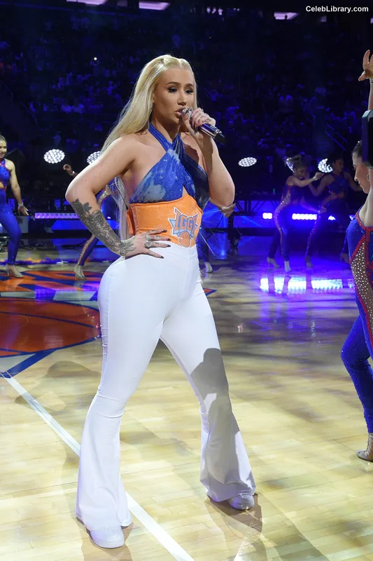 Iggy Azalea photo 18 of 757