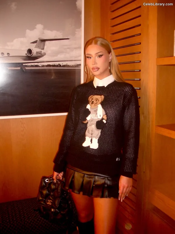 Iggy Azalea photo 16 of 757