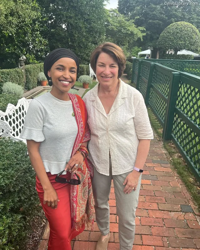 Ilhan Omar photo 5 of 13