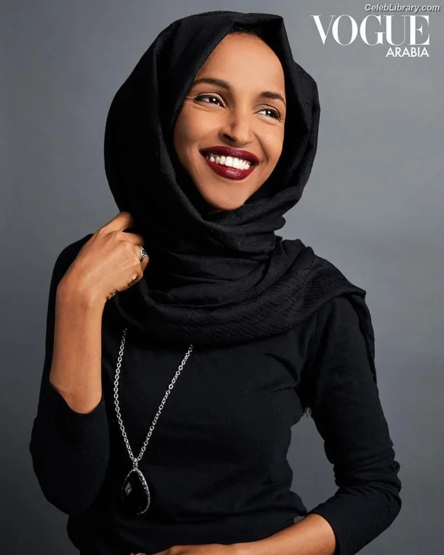 Ilhan Omar photo 9 of 13