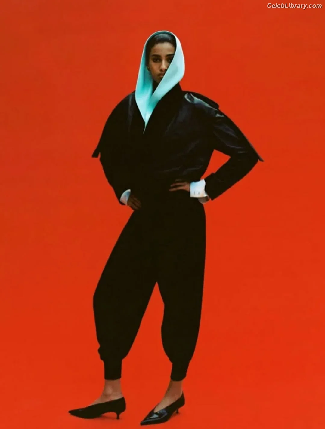 Imaan Hammam photo 12 of 57