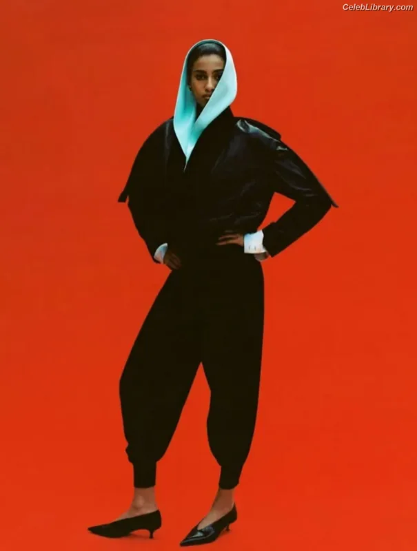 Imaan Hammam photo 12 of 58