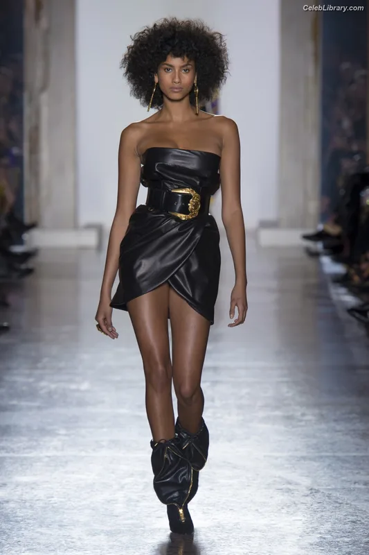 Imaan Hammam photo 22 of 58