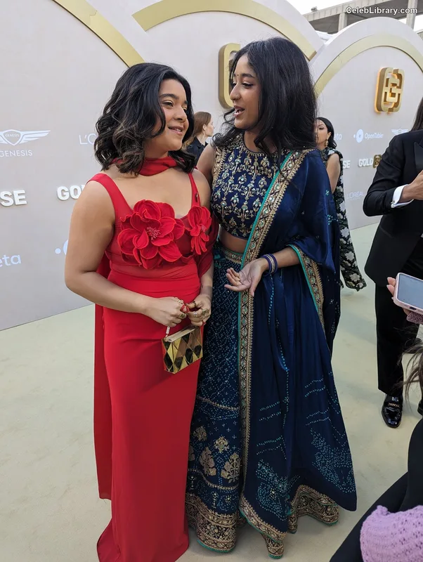 Iman Vellani photo 2 of 334