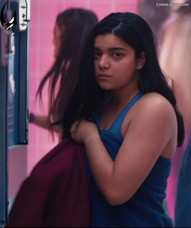 Iman Vellani photo 6 of 334