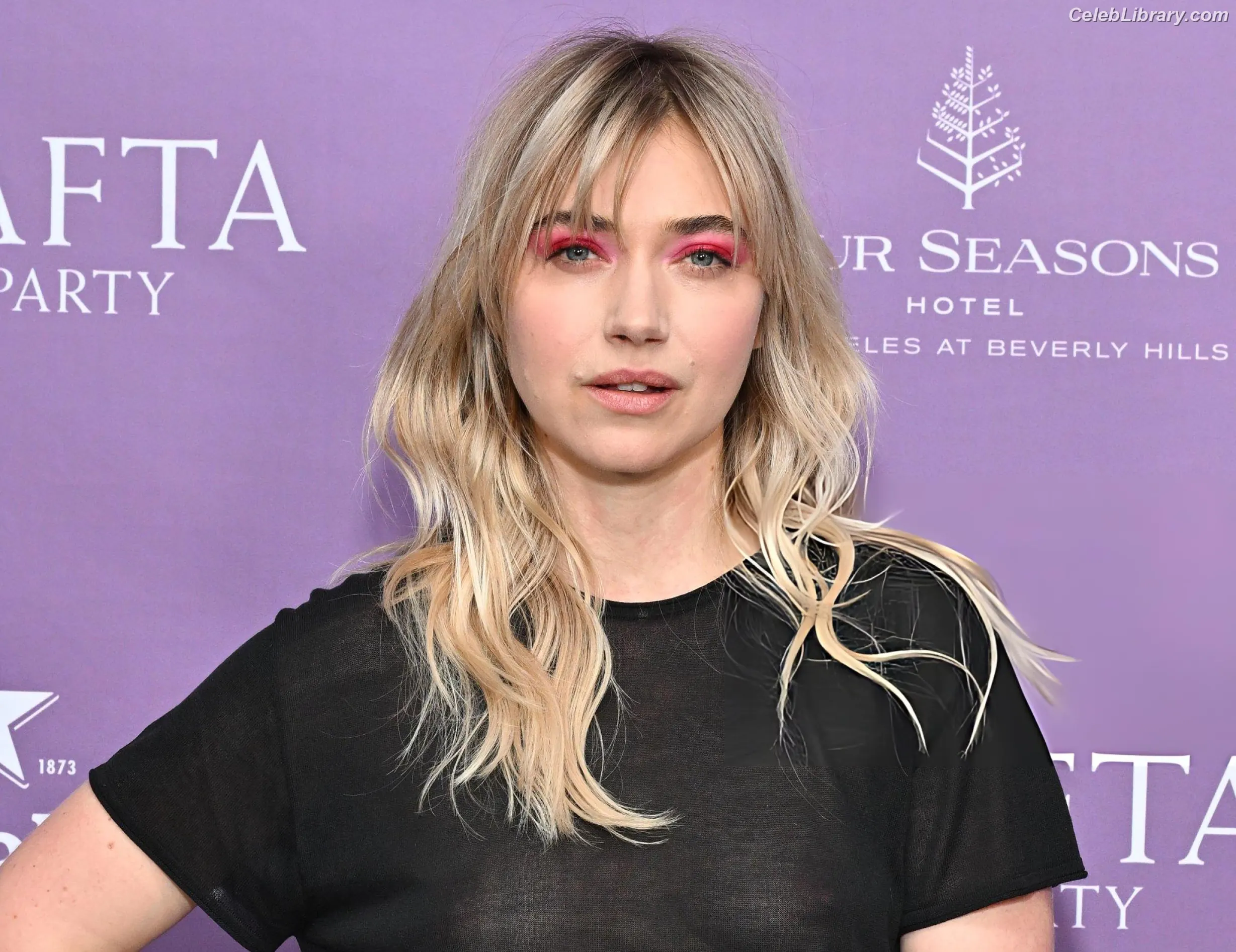 Imogen Poots photo 20 of 209