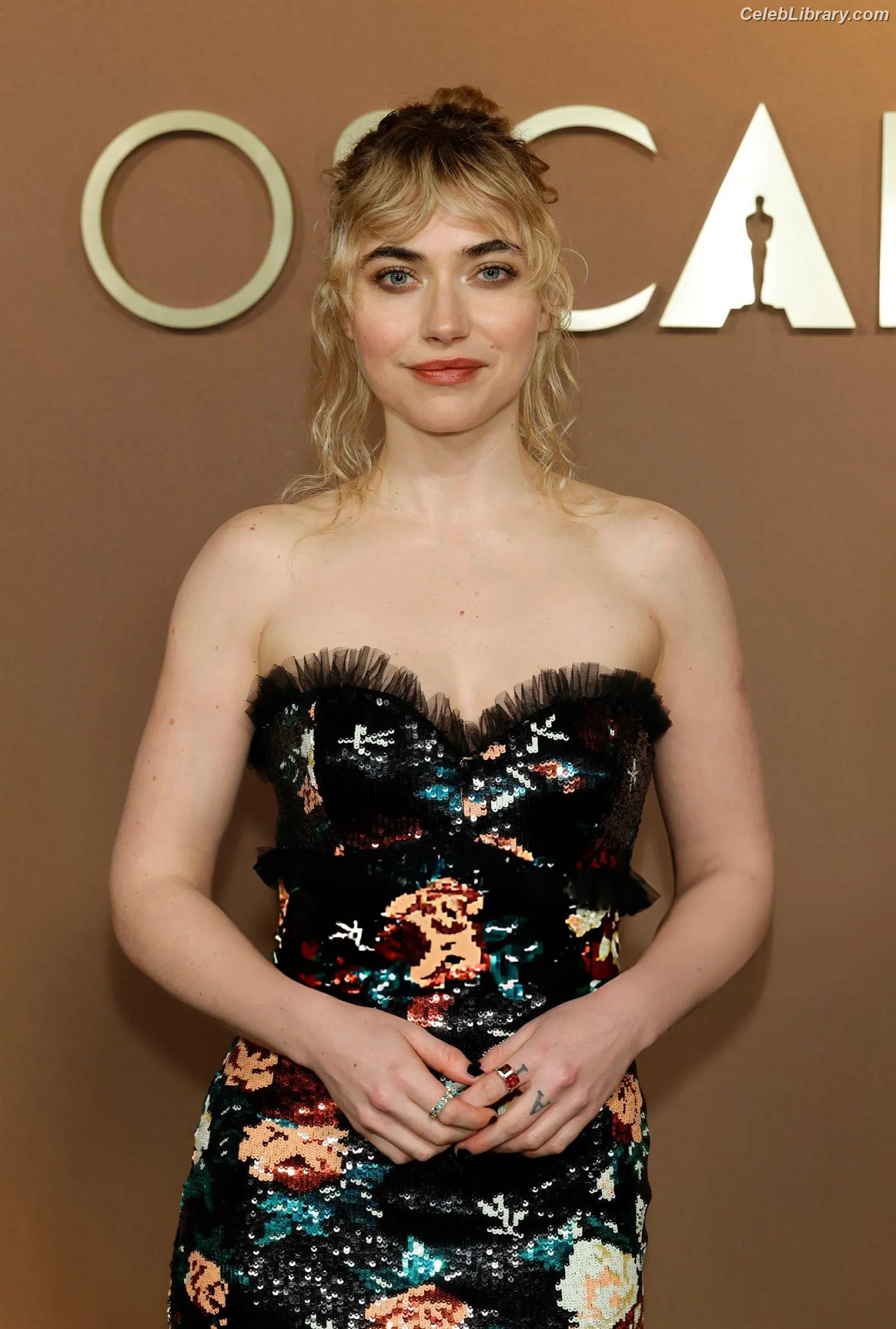 Imogen Poots photo 19 of 209