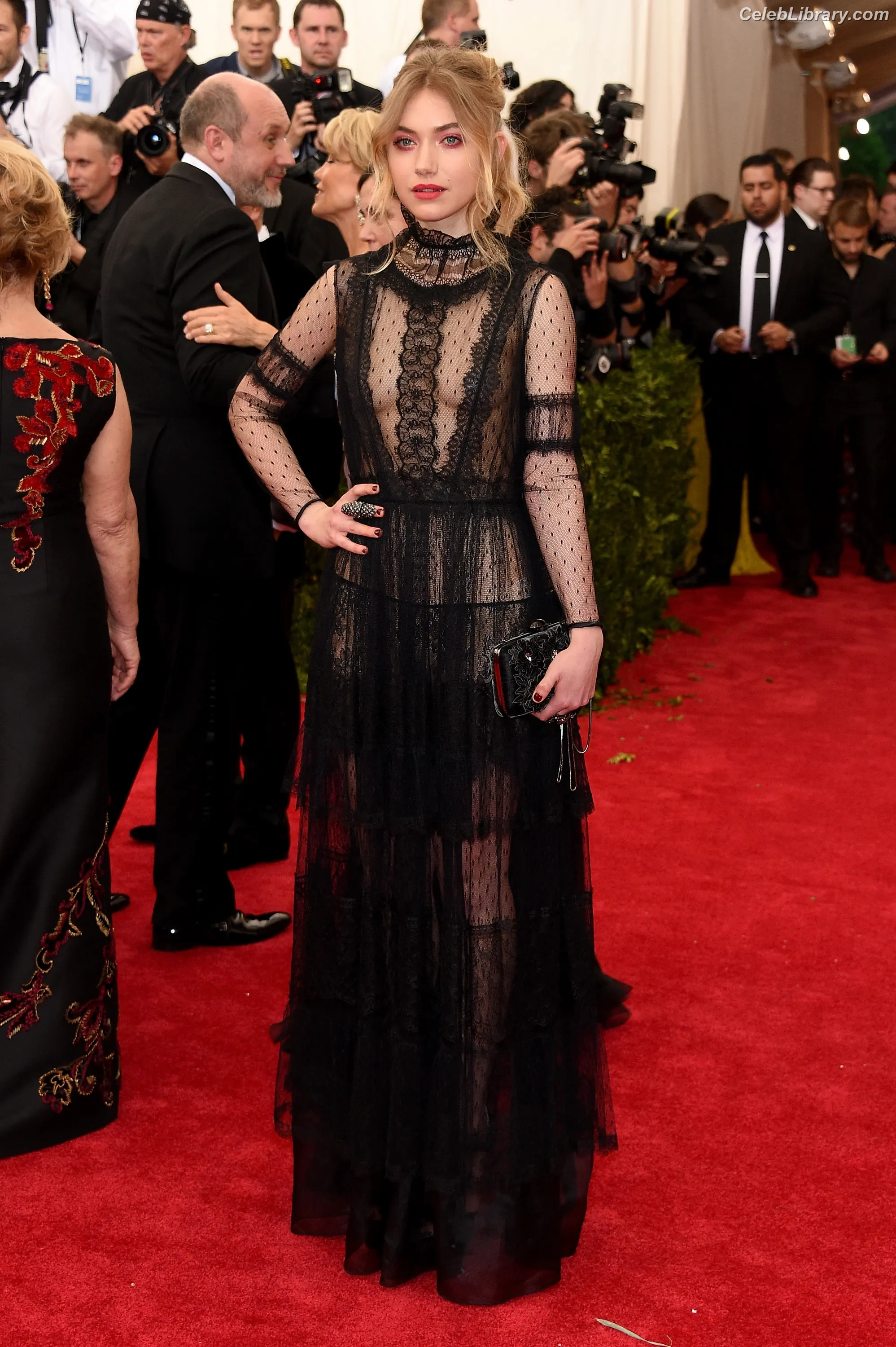 Imogen Poots photo 21 of 209