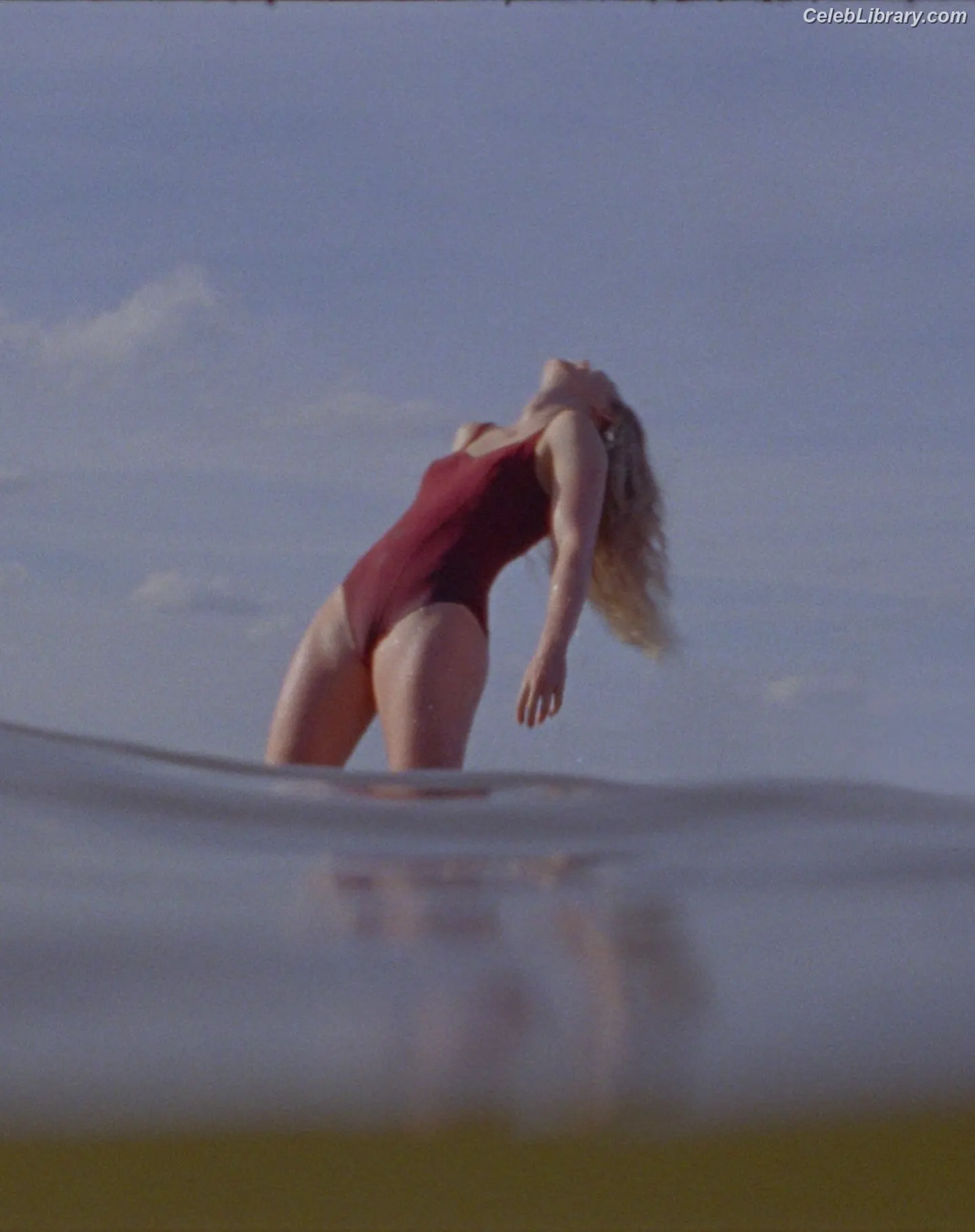 Imogen Poots photo 22 of 209