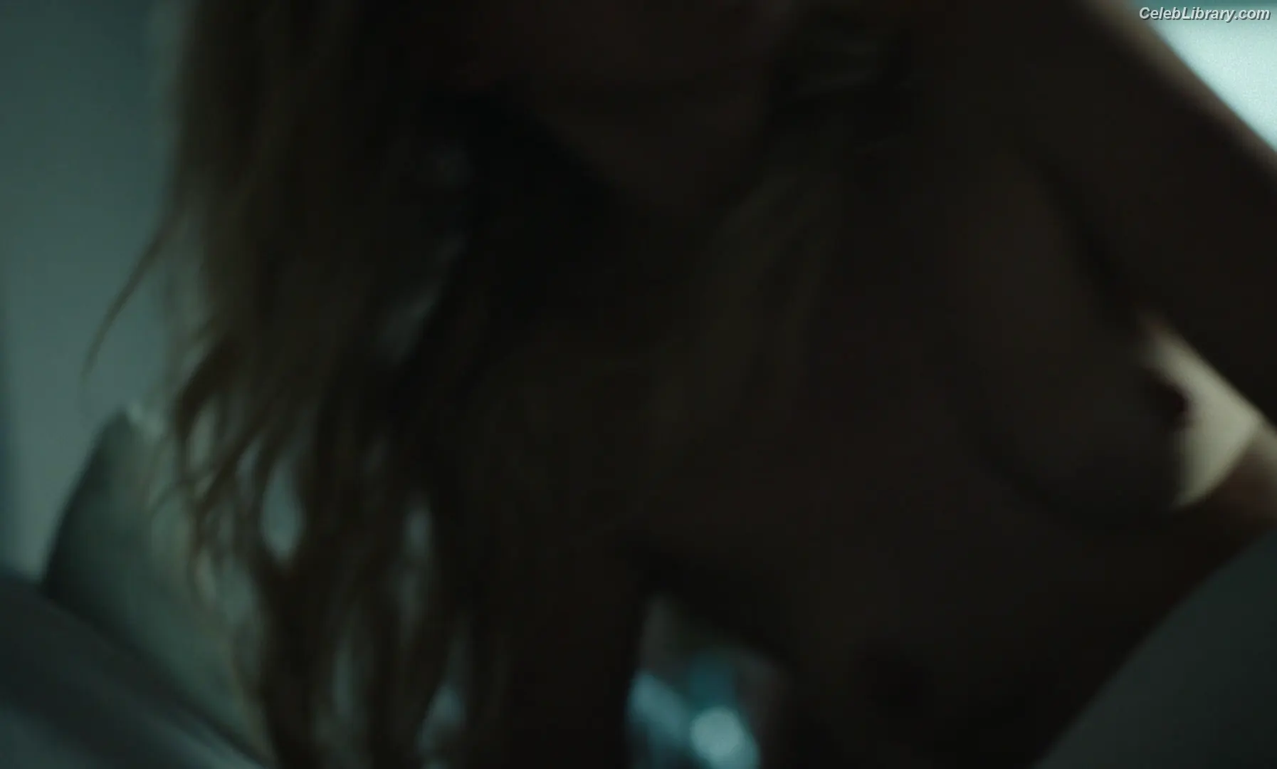 Imogen Poots photo 13 of 209