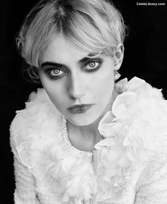 Imogen Poots photo 21 of 210