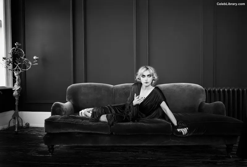 Imogen Poots photo 24 of 210