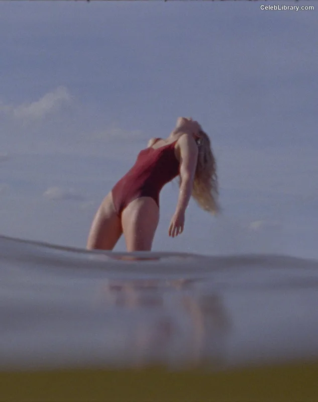 Imogen Poots photo 1 of 210