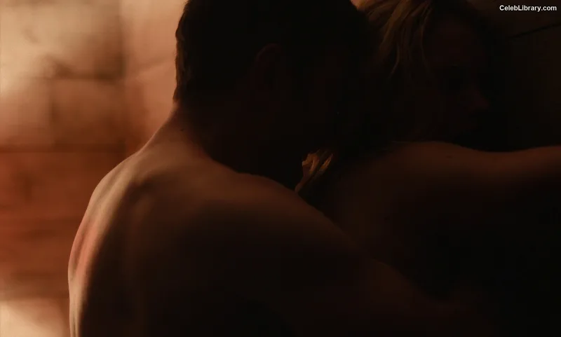 Imogen Poots photo 11 of 210
