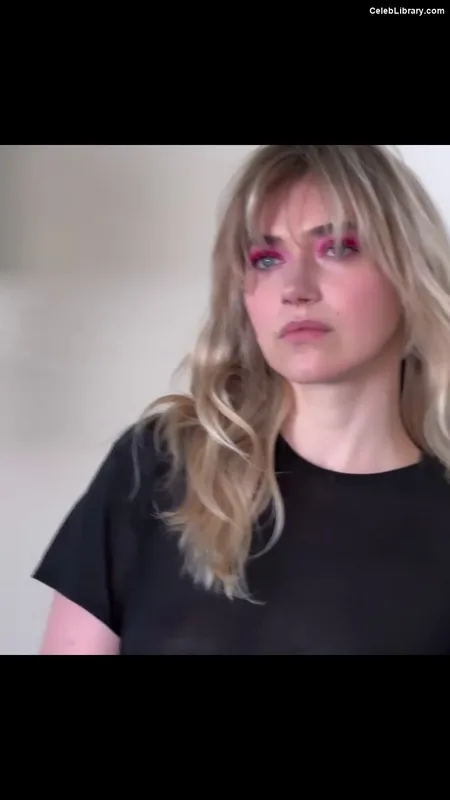 Imogen Poots photo 17 of 210