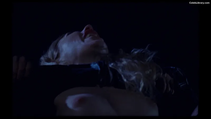 Imogen Poots photo 6 of 210