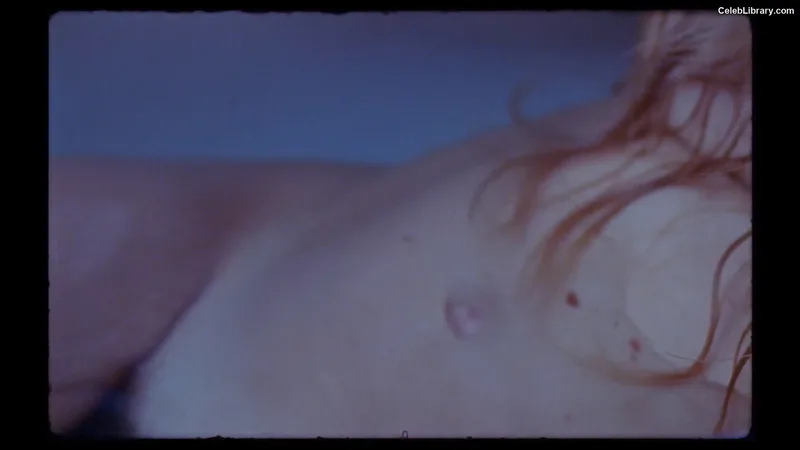 Imogen Poots photo 11 of 210
