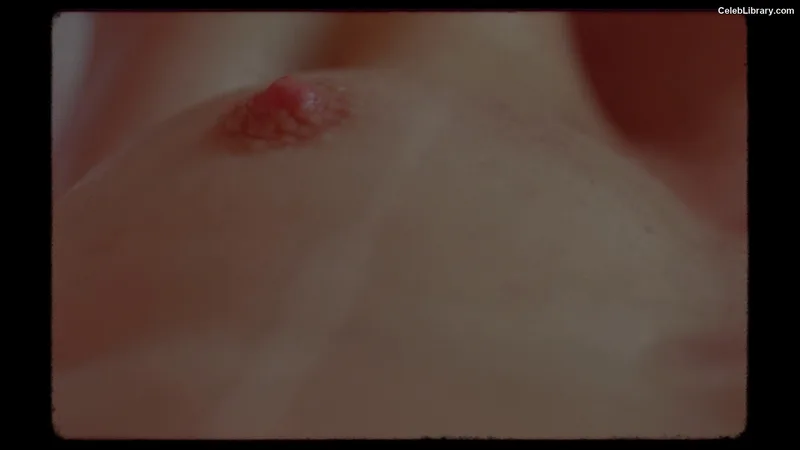 Imogen Poots photo 15 of 210