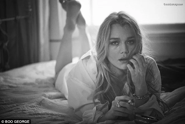 Imogen Waterhouse photo 7 of 249