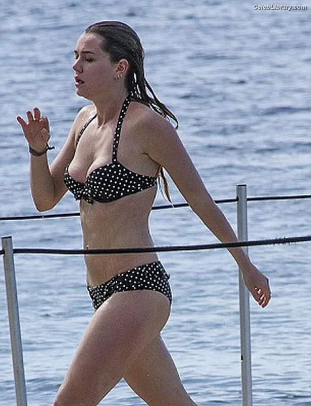 Imogen Waterhouse photo 12 of 249