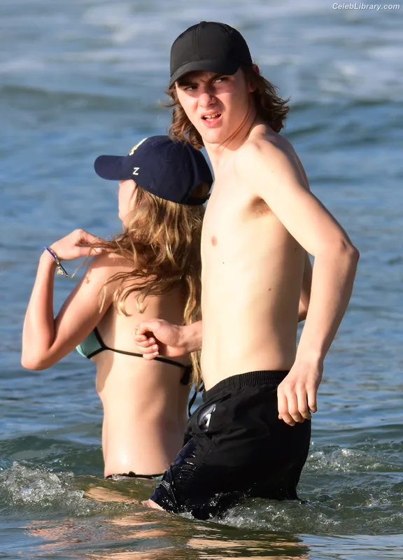 Imogen Waterhouse photo 20 of 249
