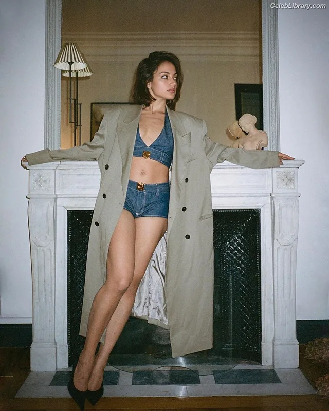 Inanna Sarkis photo 11 of 62