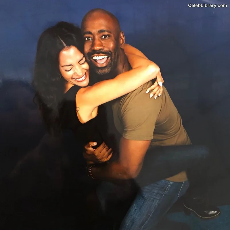 Inbar Lavi photo 19 of 87