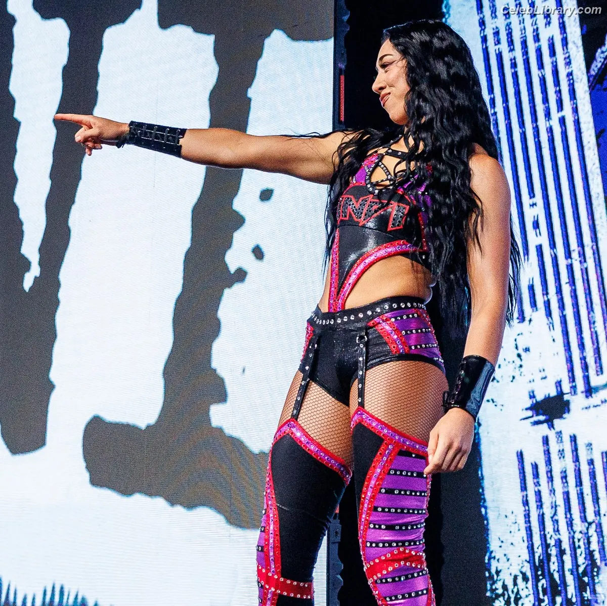 Indi Hartwell photo 12 of 885