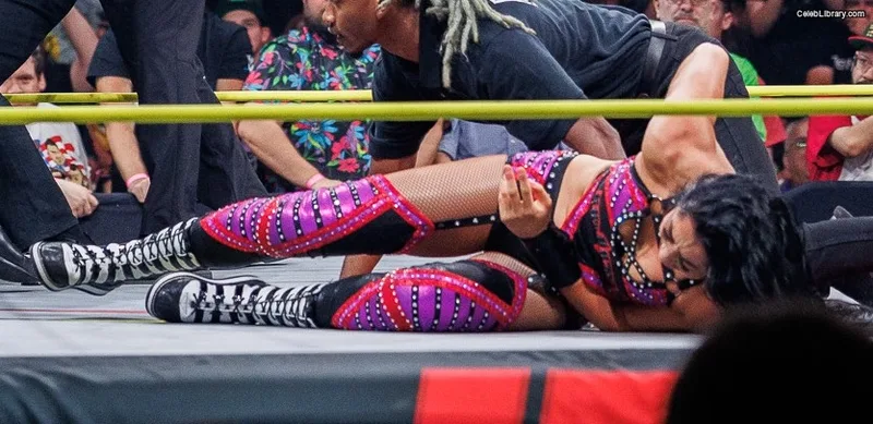 Indi Hartwell photo 16 of 884