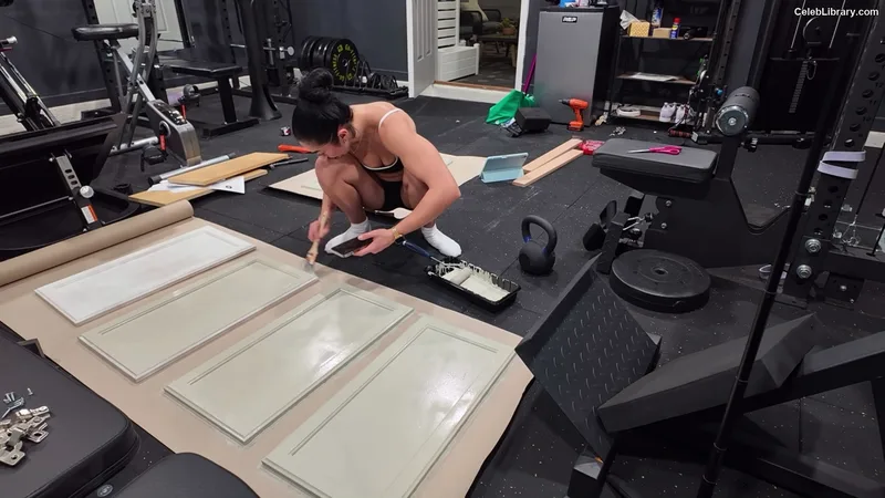 Indi Hartwell photo 8 of 884