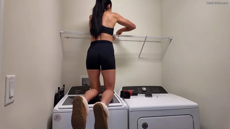 Indi Hartwell photo 23 of 884