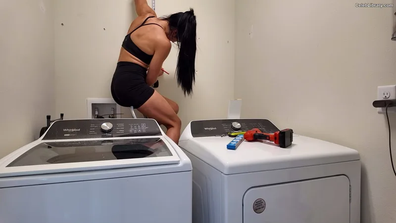Indi Hartwell photo 4 of 884