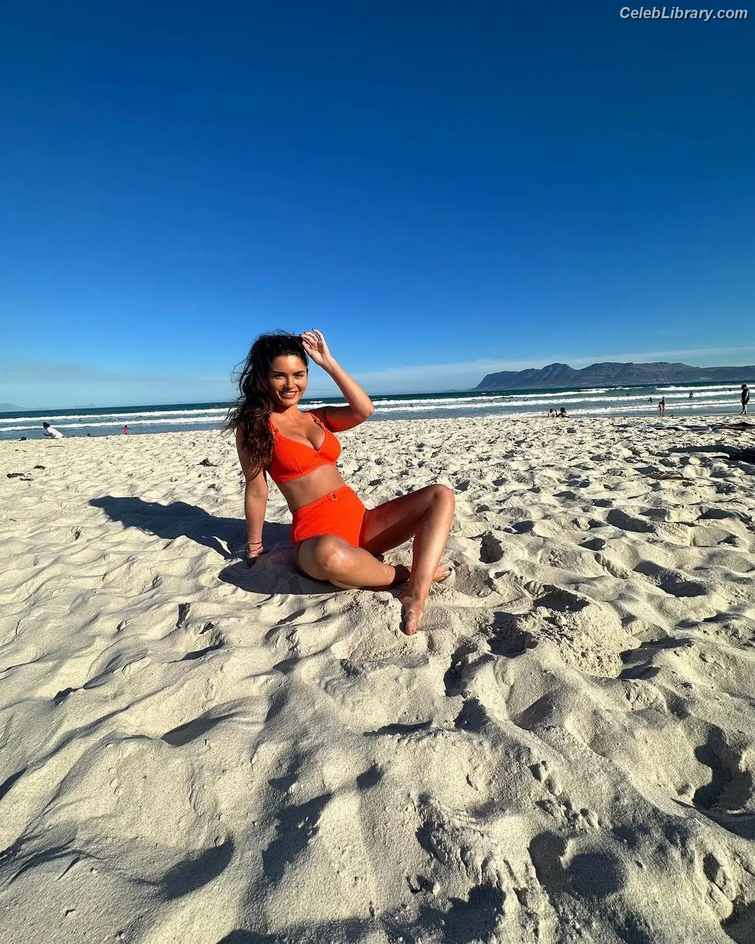 India Reynolds photo 6 of 1237