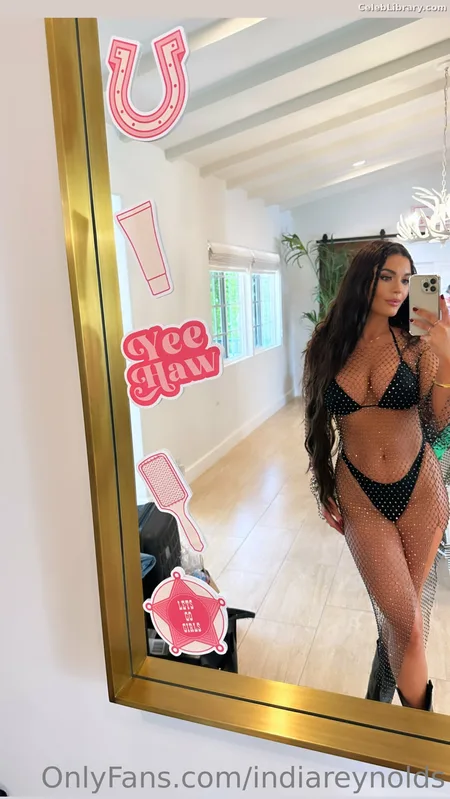 India Reynolds photo 12 of 1236
