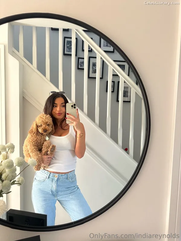 India Reynolds photo 22 of 1236