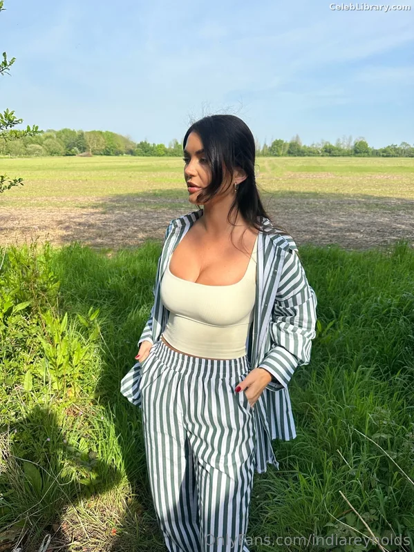 India Reynolds photo 23 of 1236
