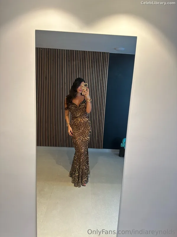 India Reynolds photo 6 of 1236