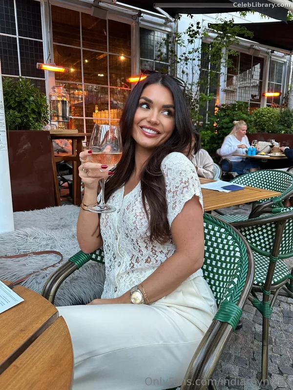 India Reynolds photo 20 of 1236