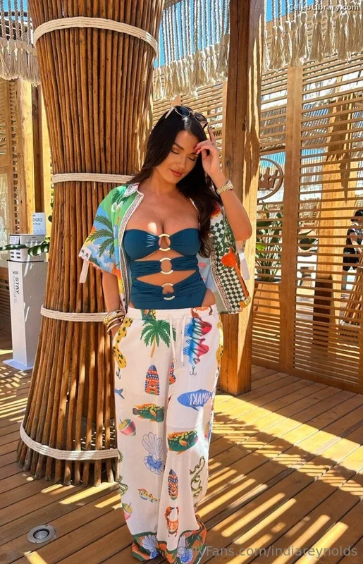 India Reynolds photo 6 of 1236