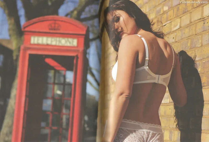 India Reynolds photo 7 of 1236