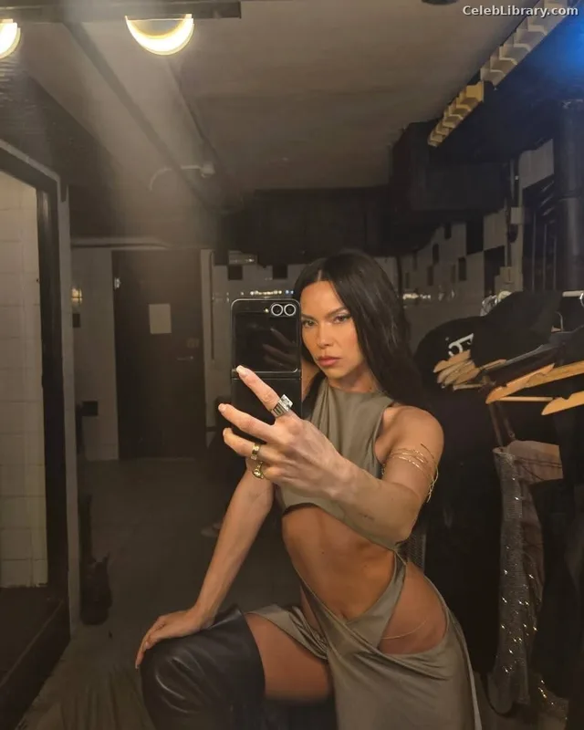 Inna(Elena Alexandra Apostoleanu) photo 2 of 442