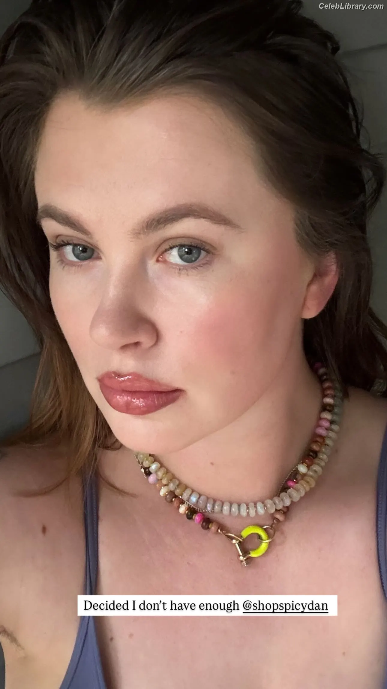 Ireland Baldwin photo 14 of 230